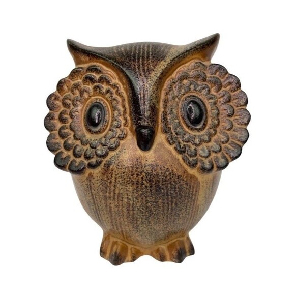 OMC Potteries Ceramic Owl Figurine 1960's Brown Folk Art Big Eyes Vintage - Picture 1 of 5
